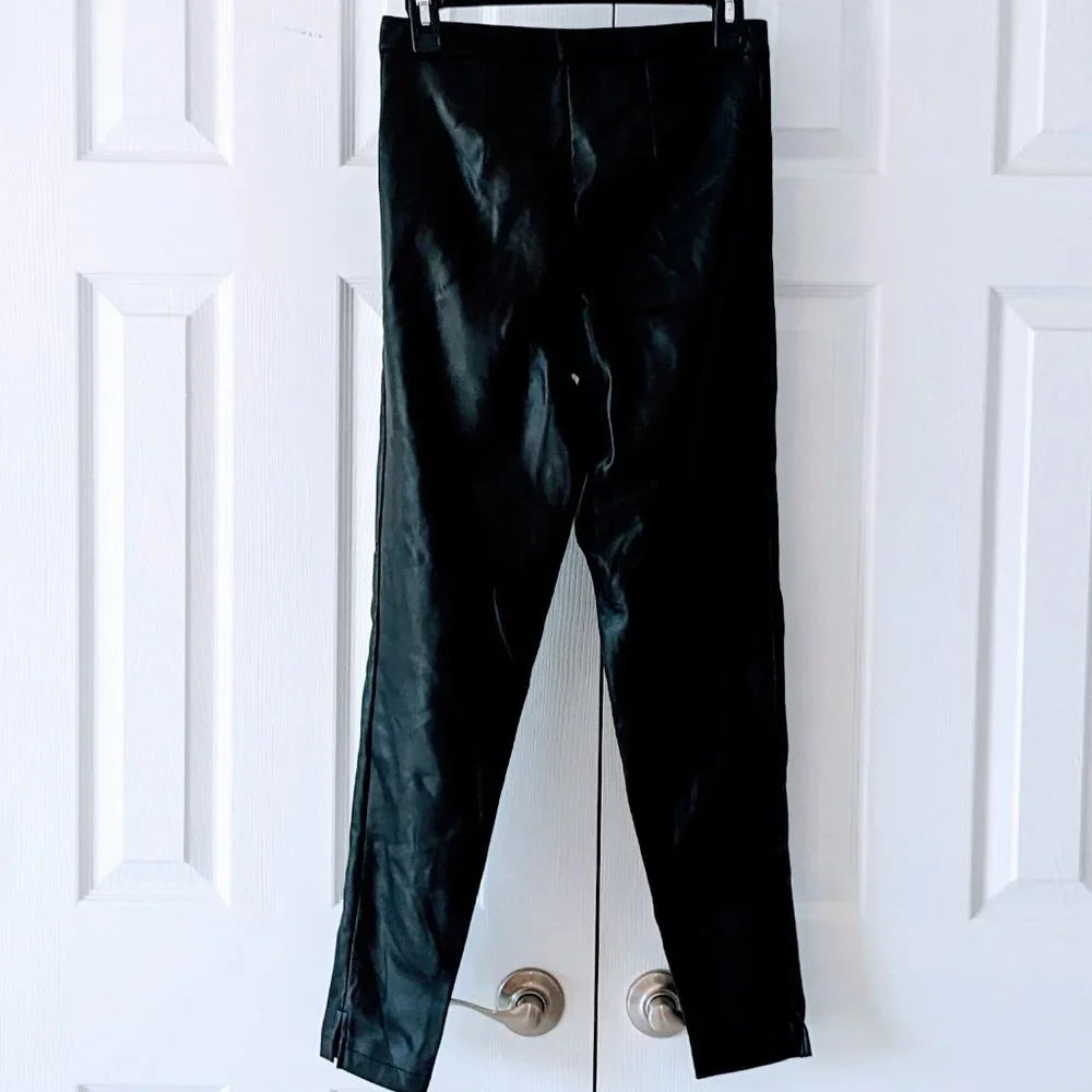 VENUS Women's Faux Leather  Lace Pants  Size 6  Black & White  NWOT